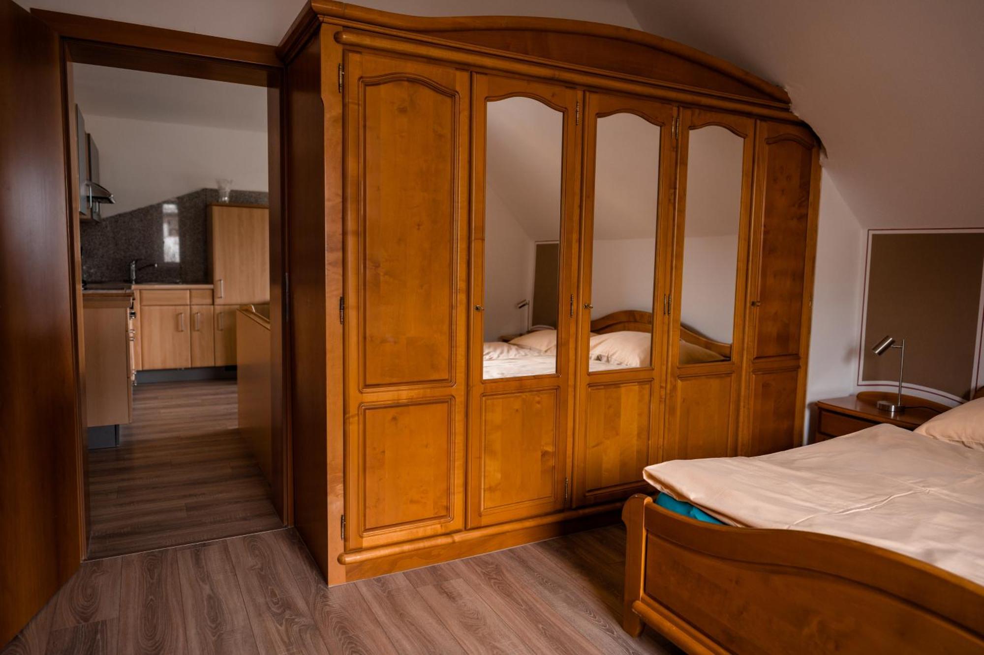 Urlaub für Mensch und Tier - Appartements Pirkhof Pörtschach am Wörthersee Exterior foto