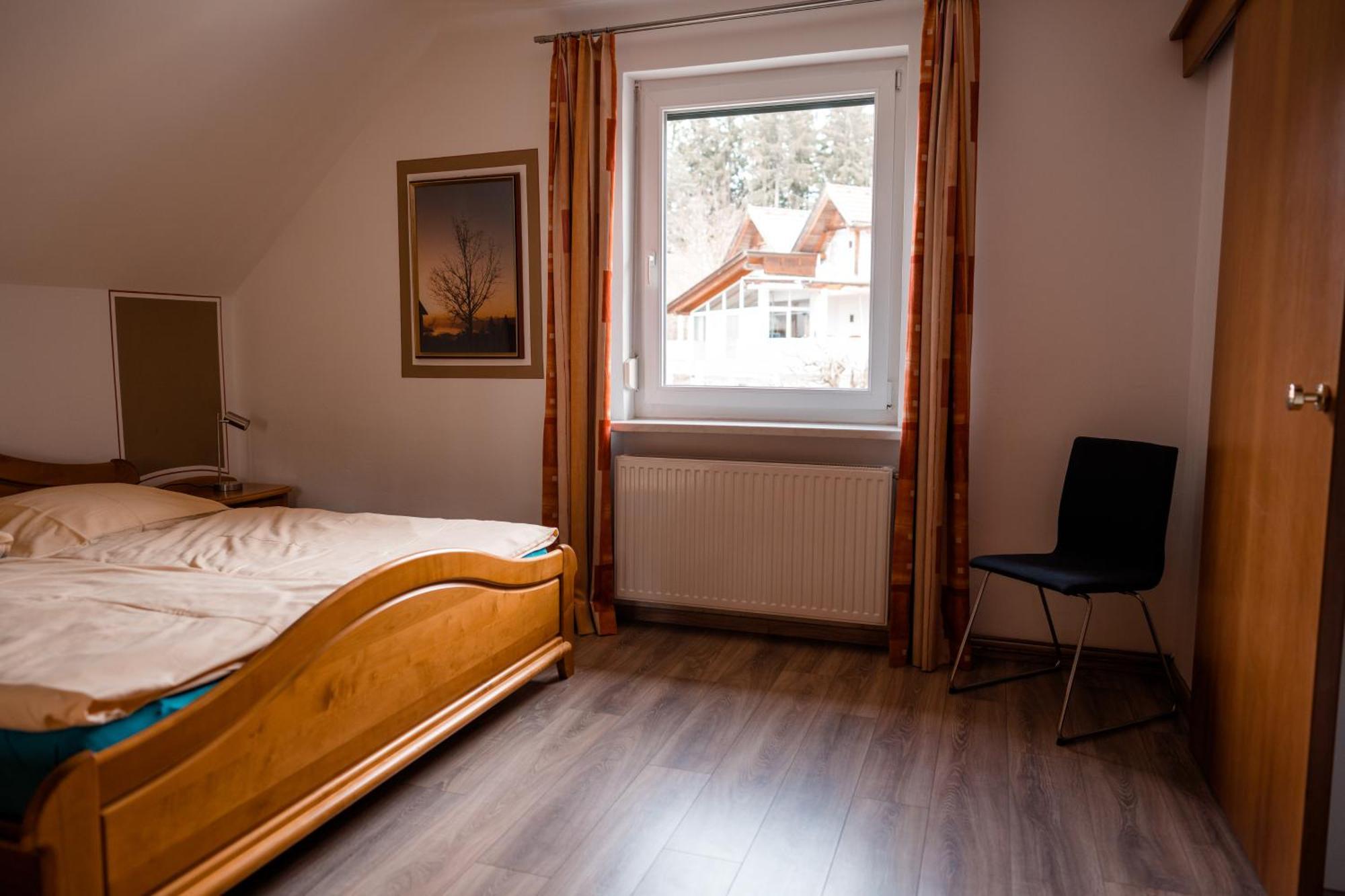 Urlaub für Mensch und Tier - Appartements Pirkhof Pörtschach am Wörthersee Exterior foto